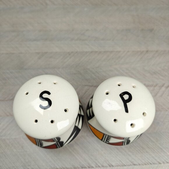 Acoma Pottery Native American Salt & Pepper Shakers Geometric Pattern - Picture 6 of 9